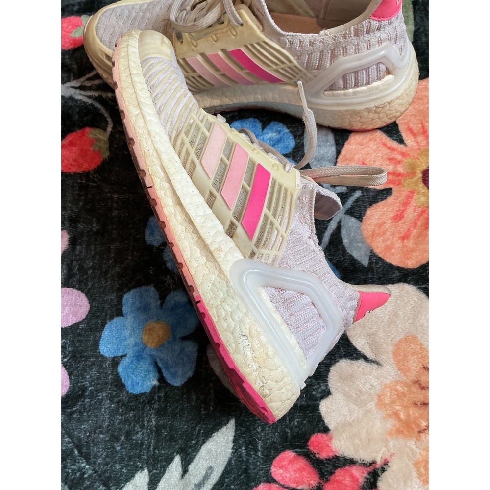 Women's Adidas Ultraboost CC_1 DNA ClimaCool White Pink Running Shoes Size 6.5